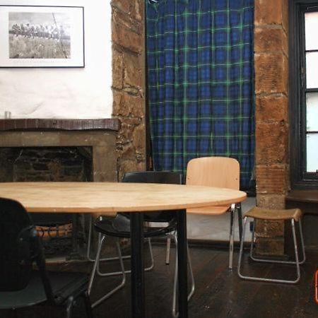 Brodies Hostels Édimbourg Extérieur photo